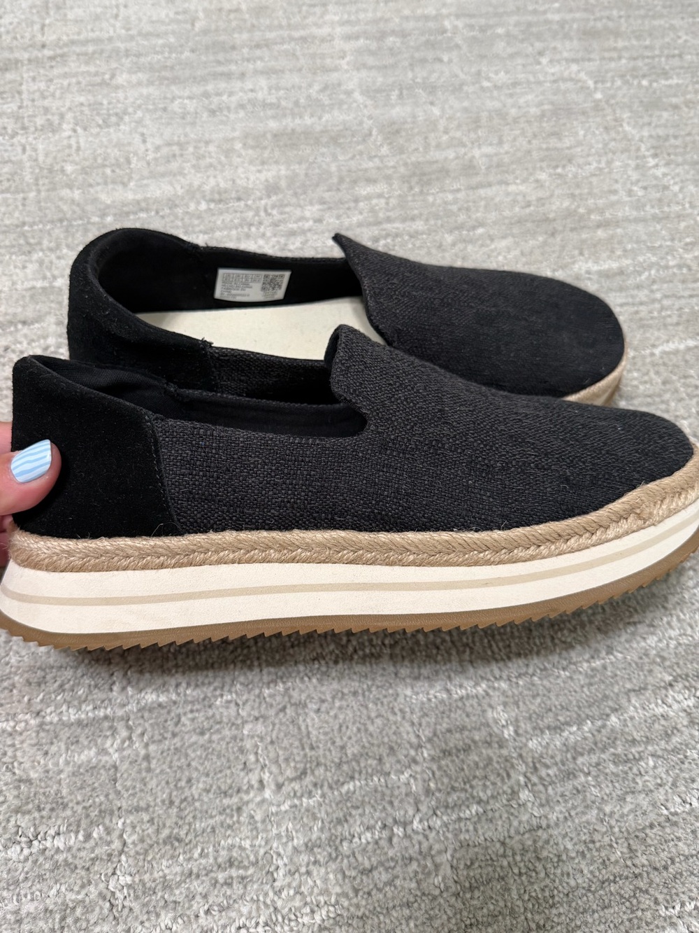 TOMS Sneakers